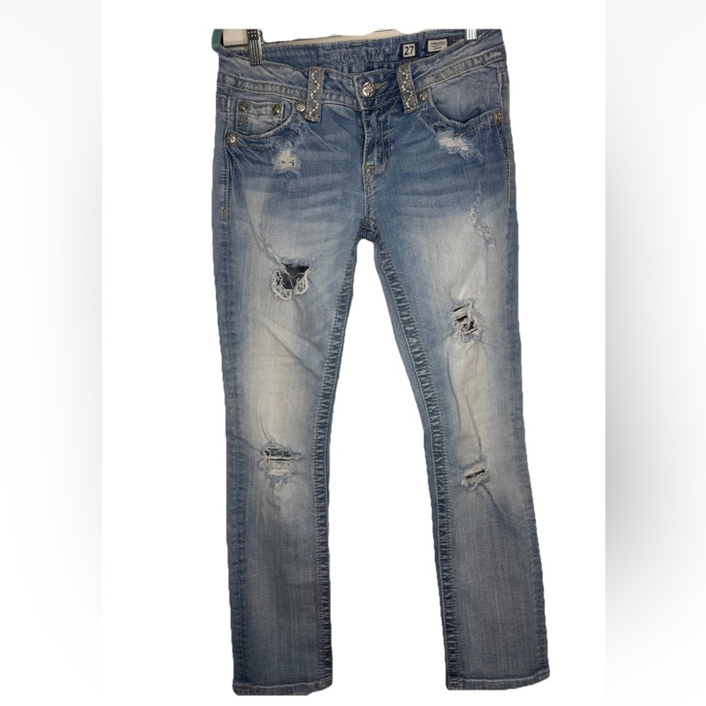 Miss Me Distressed Cropped Jeans Size 27
